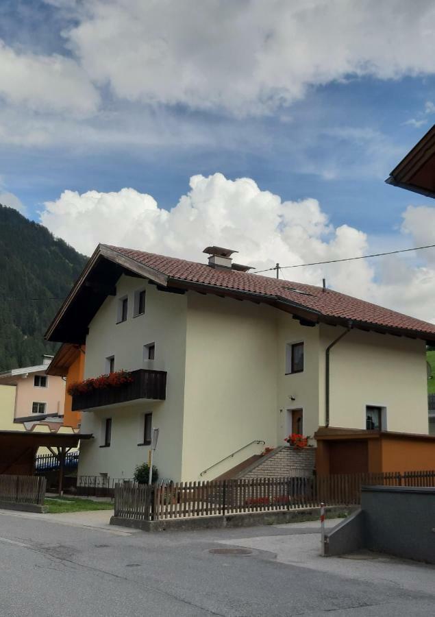 Ferienwohnung Eller 79 Vals Kültér fotó